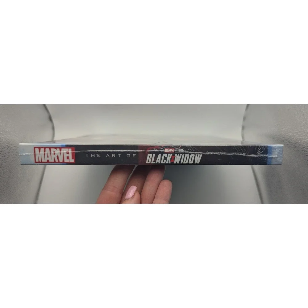 Marvel Studios Black Widow The Art of the Movie Hardcover‎ Book New Sealed MCU